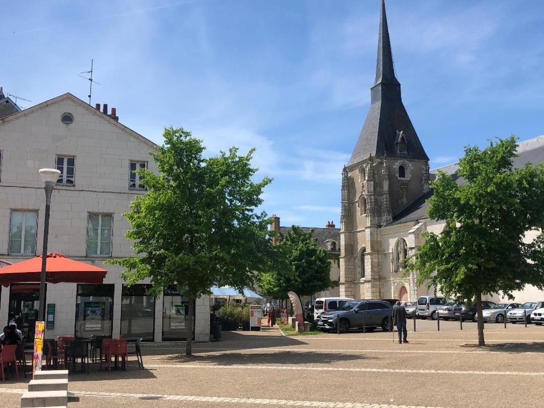 Le Clos Fleuri - Chambres D'Hotes Onzain Eksteriør billede